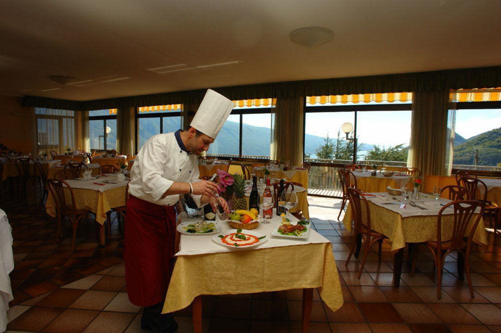 Park Hotel Faver Tremosine ภายนอก รูปภาพ