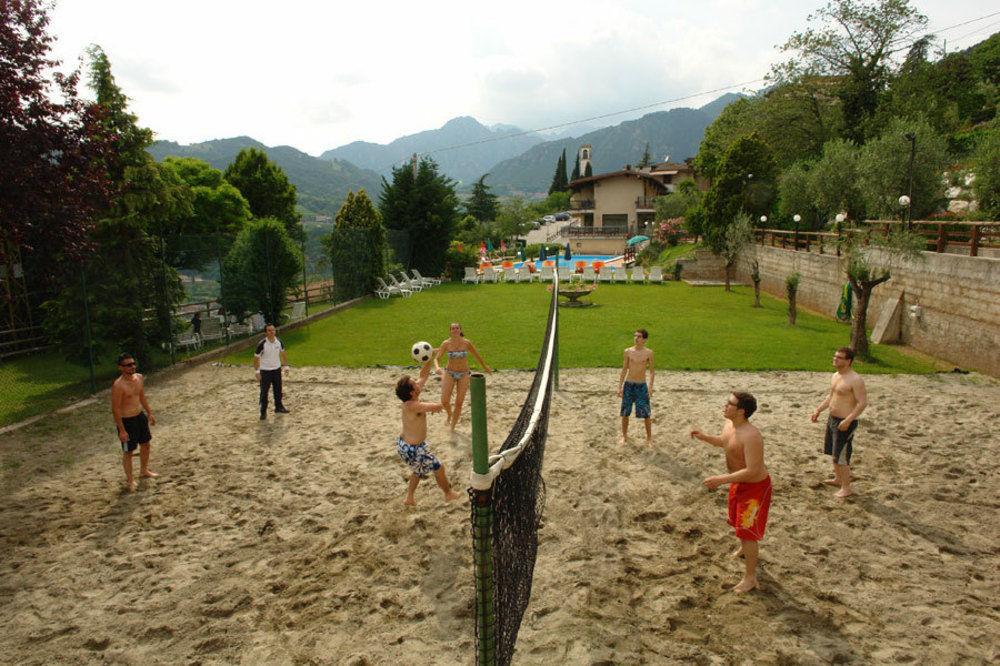 Park Hotel Faver Tremosine ภายนอก รูปภาพ