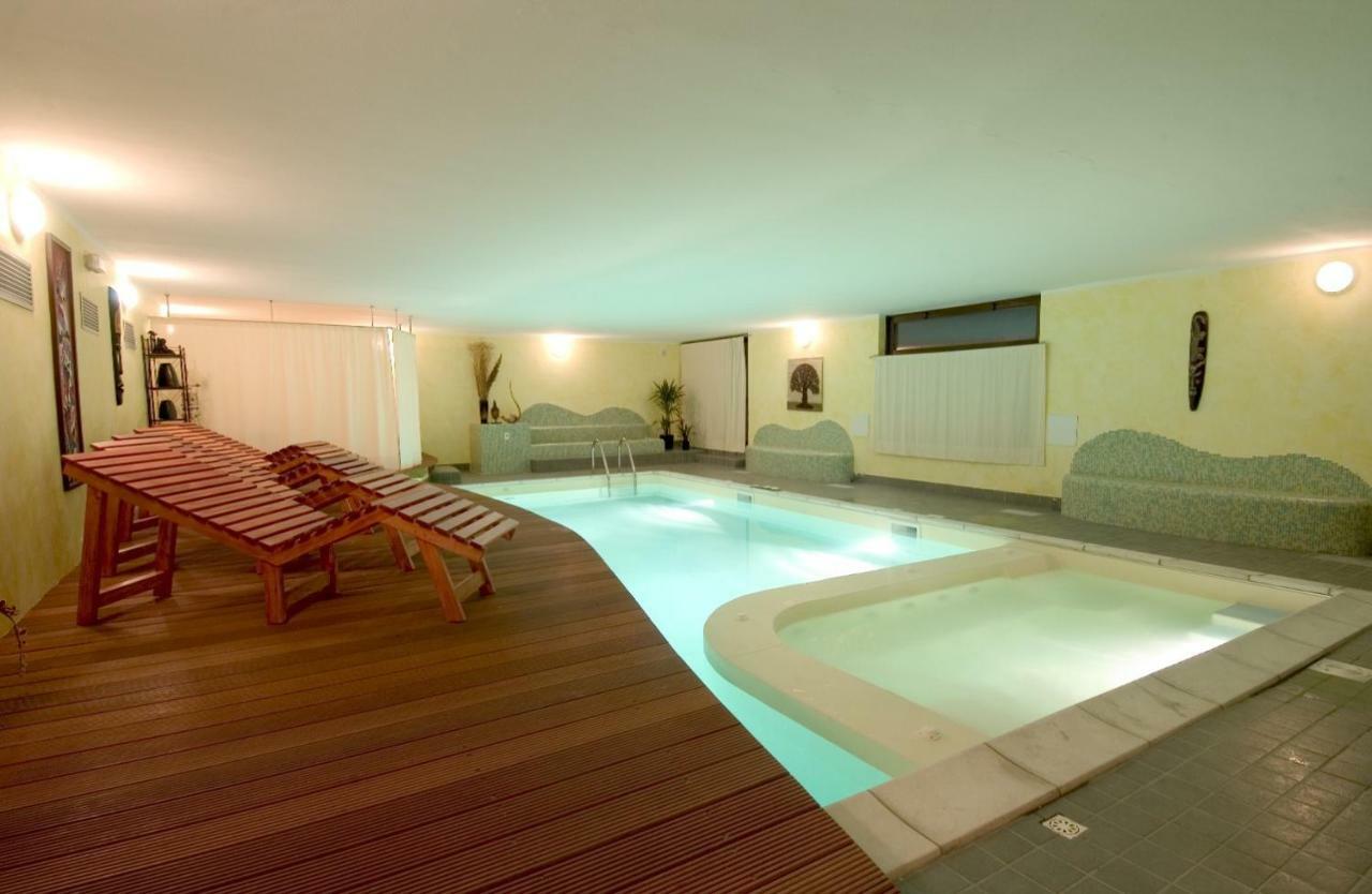 Park Hotel Faver Tremosine ภายนอก รูปภาพ
